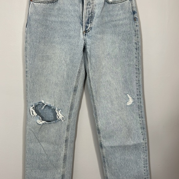Aritzia Denim Forum the 90’s
Joni low rise loose jeans size 26 - Picture 4 of 9
